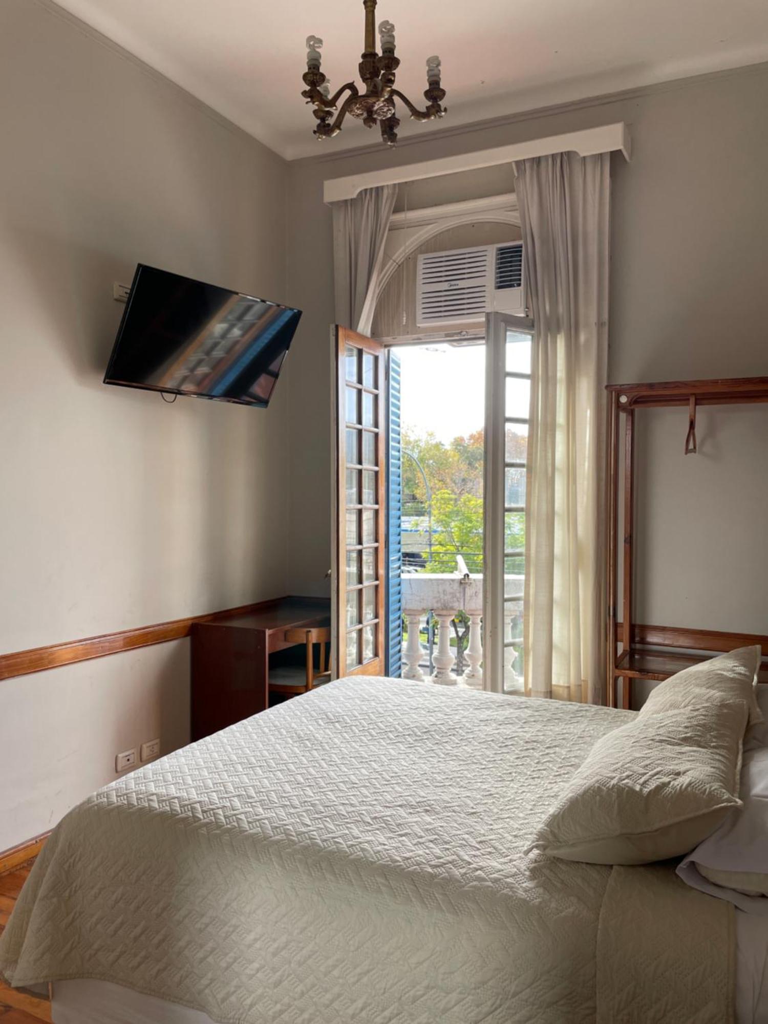 Hotel Vicente López Exteriér fotografie